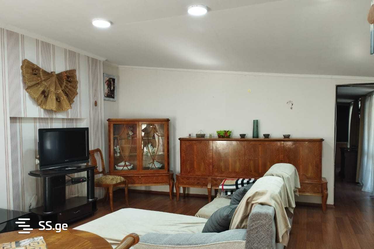 brose st. 3 - 2 rooms