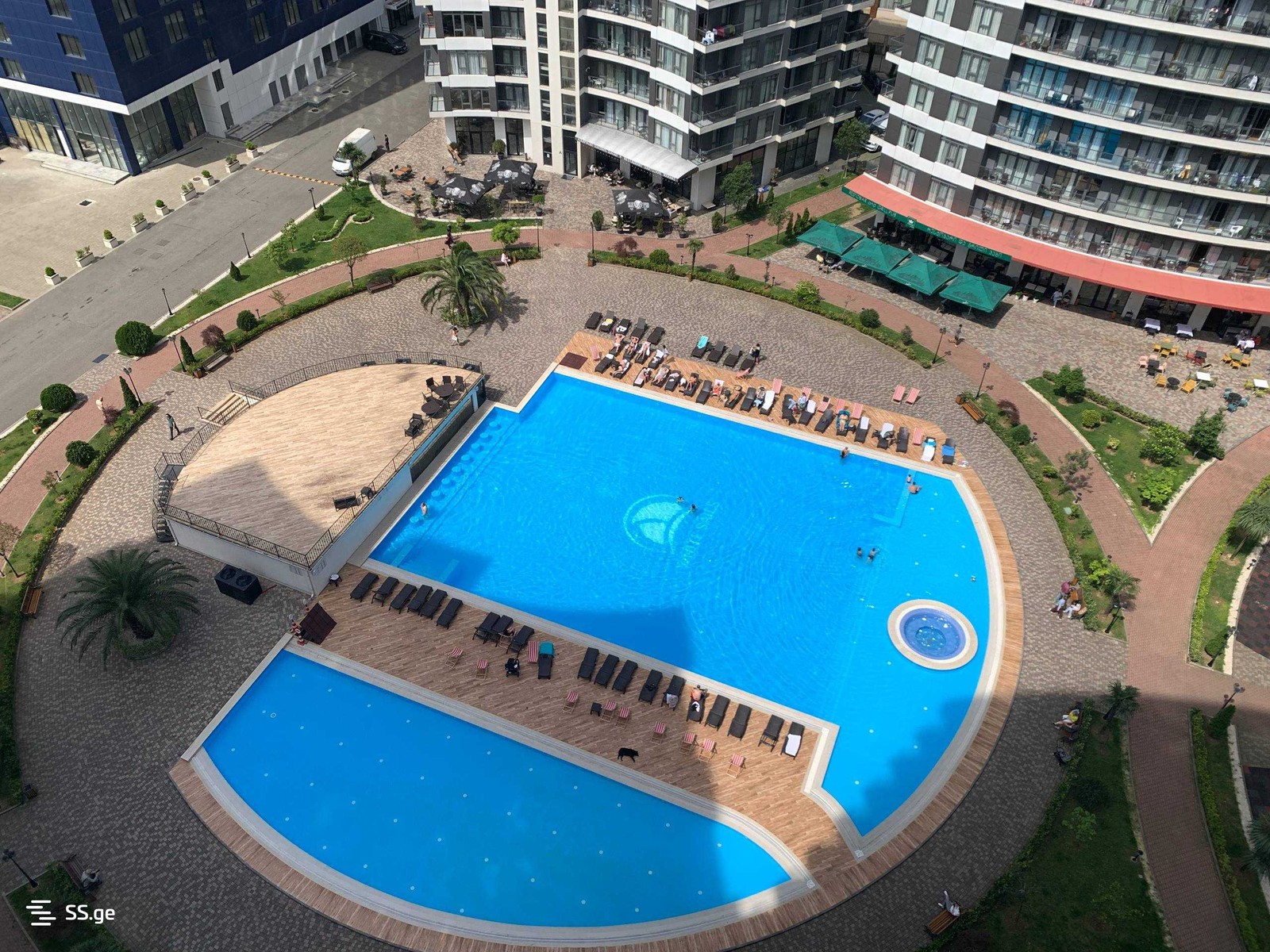 Lech and Maria Kaczynski street 5 - 1 rooms