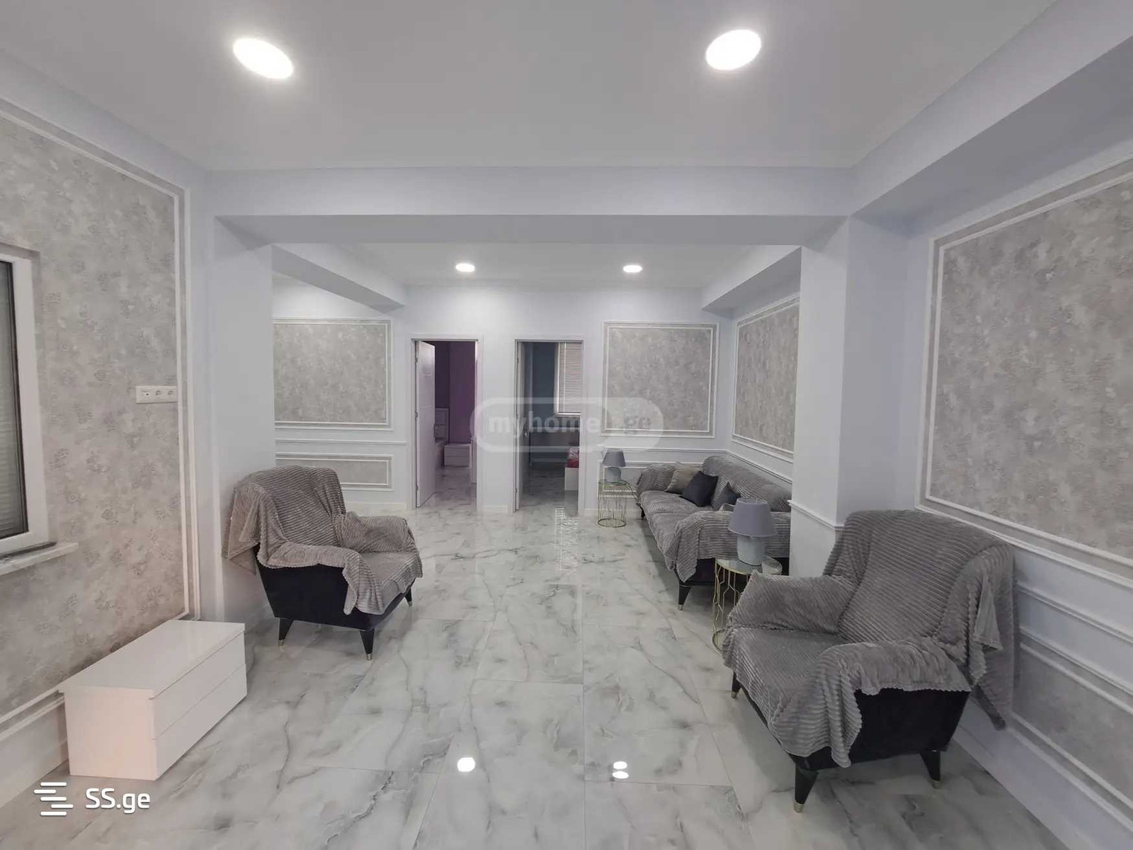 chargali st. 0 - 4 rooms