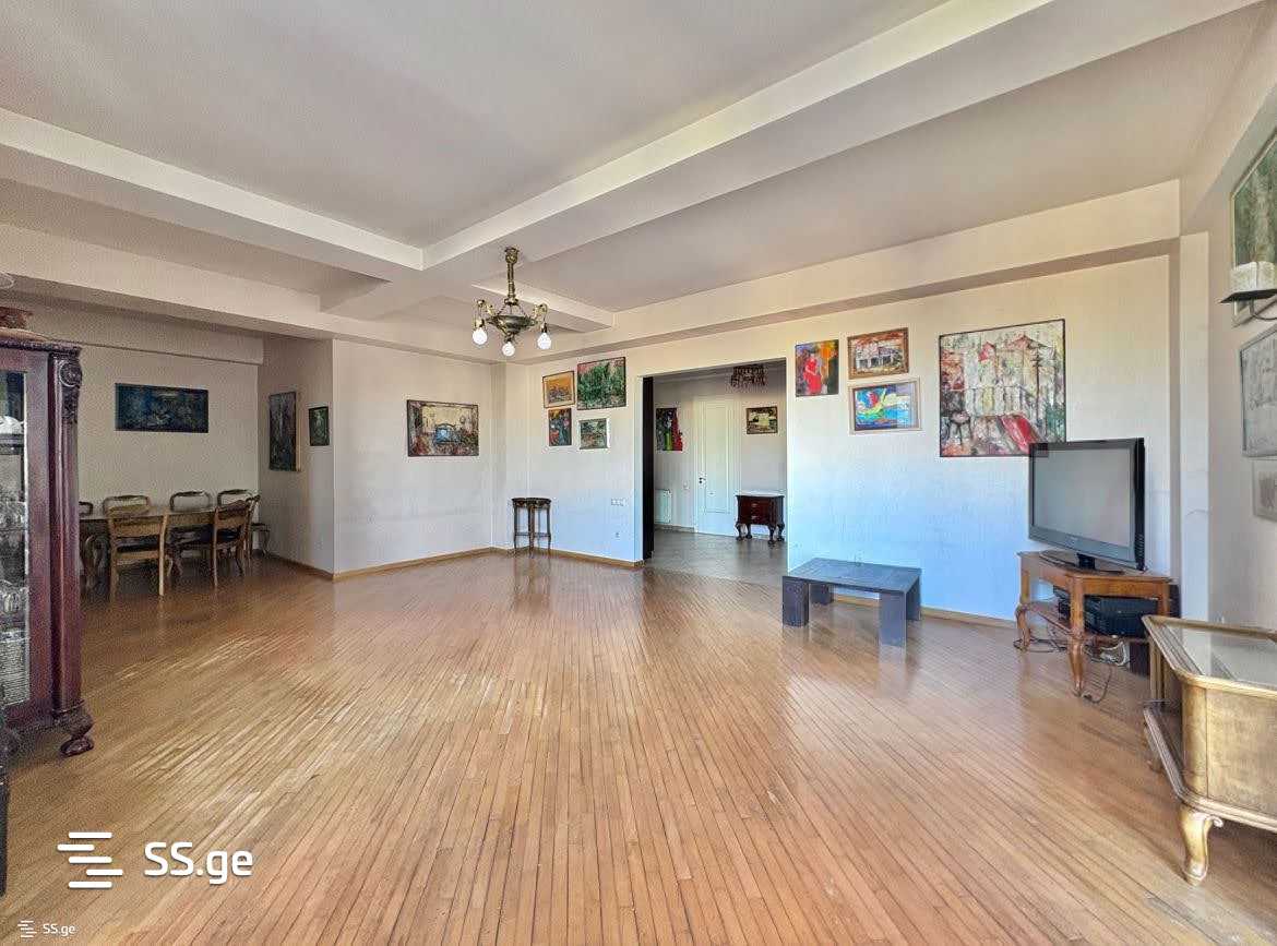 universiteti st. - 3 rooms