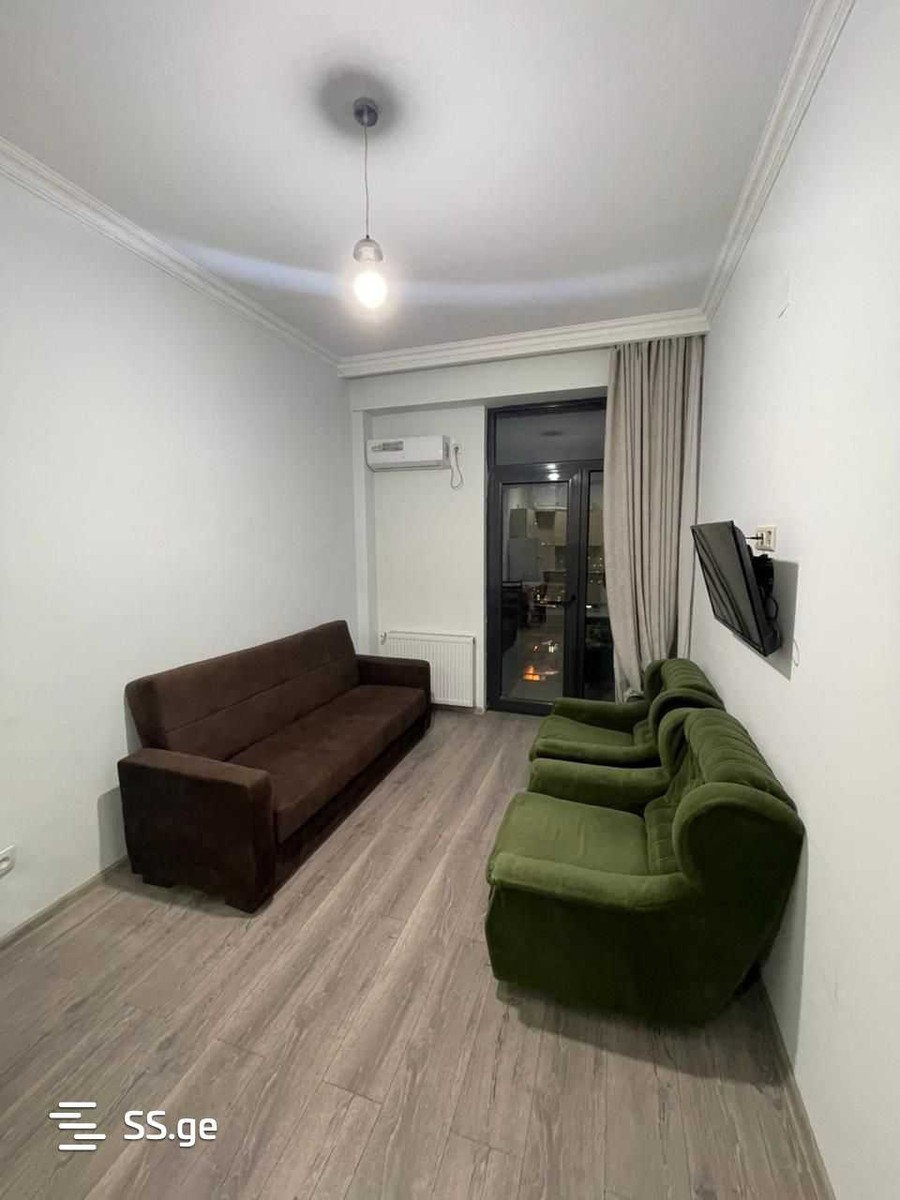 khizanishvili st. 108 - 2 rooms