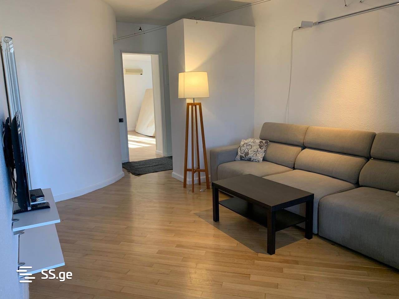 uznadze st. 2 - 3 rooms