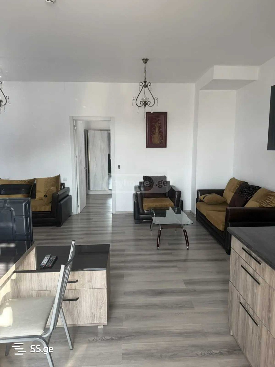 saingilo st. - 3 rooms
