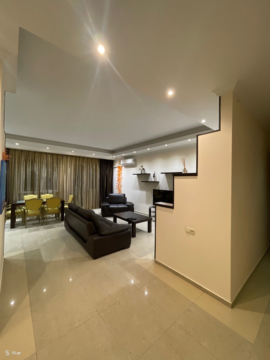 s. chikovani st. 4 - 3 rooms