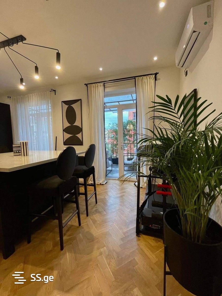 n. zhvania st. 24 - 4 rooms