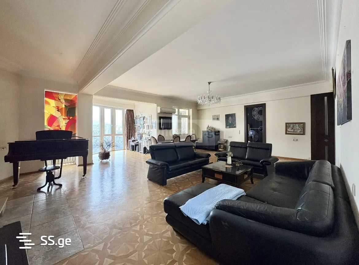 i. chavchavadze avenue 21 - 5 rooms