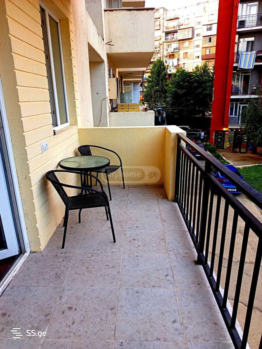 Mirian Mephe st. - 3 rooms