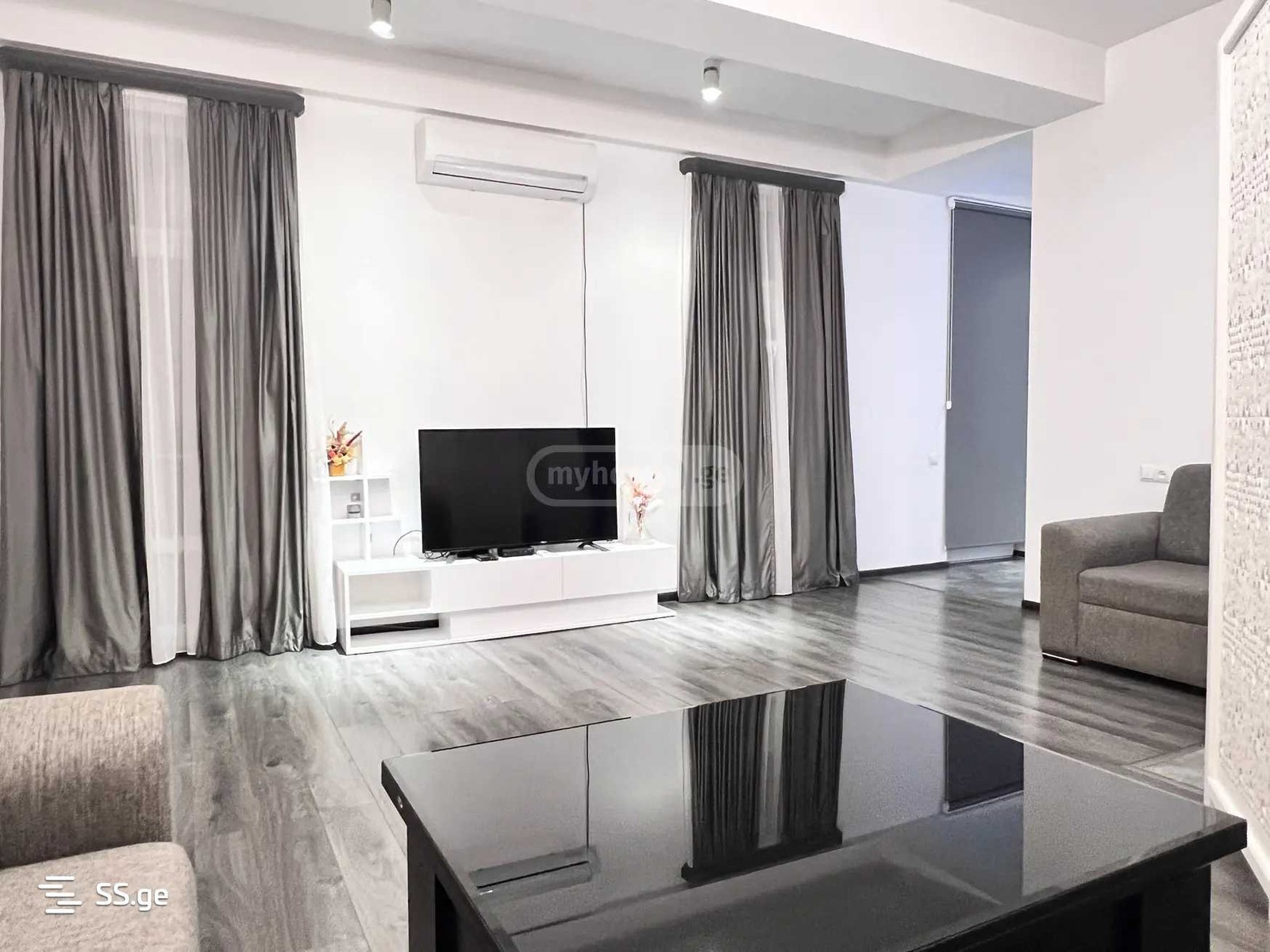 sairme st. - 2 rooms