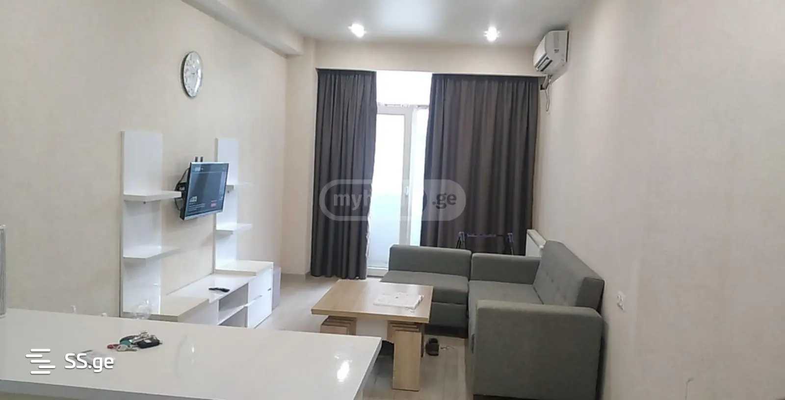 a.wereTlis avenue - 3 rooms