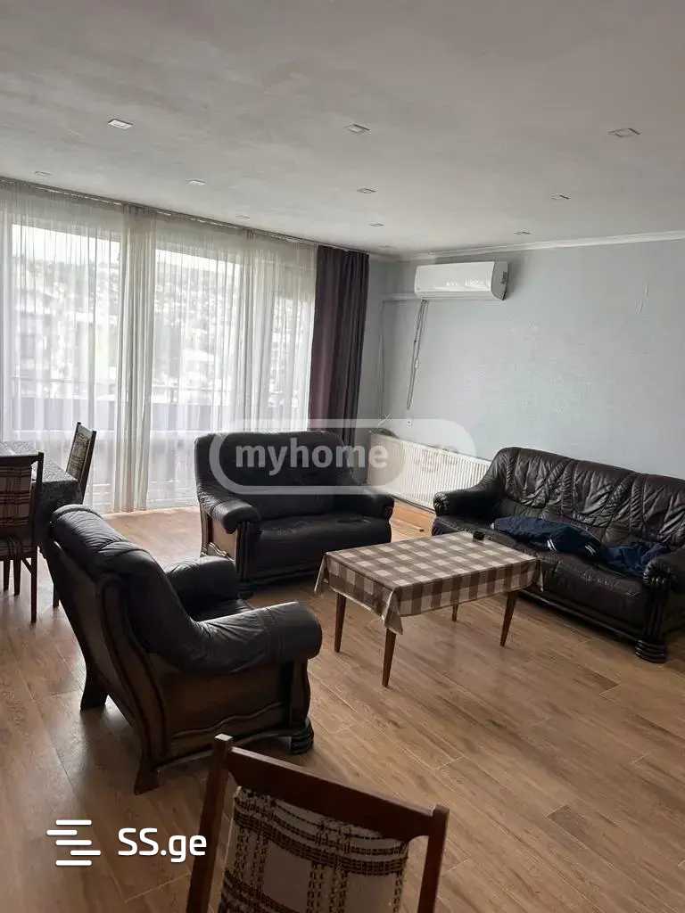 zestaponi st. - 3 rooms