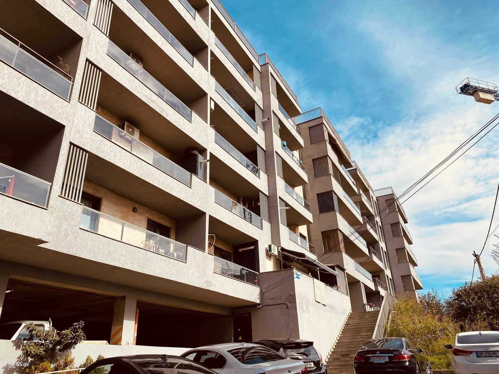 Khomli st. 12 - 3 rooms