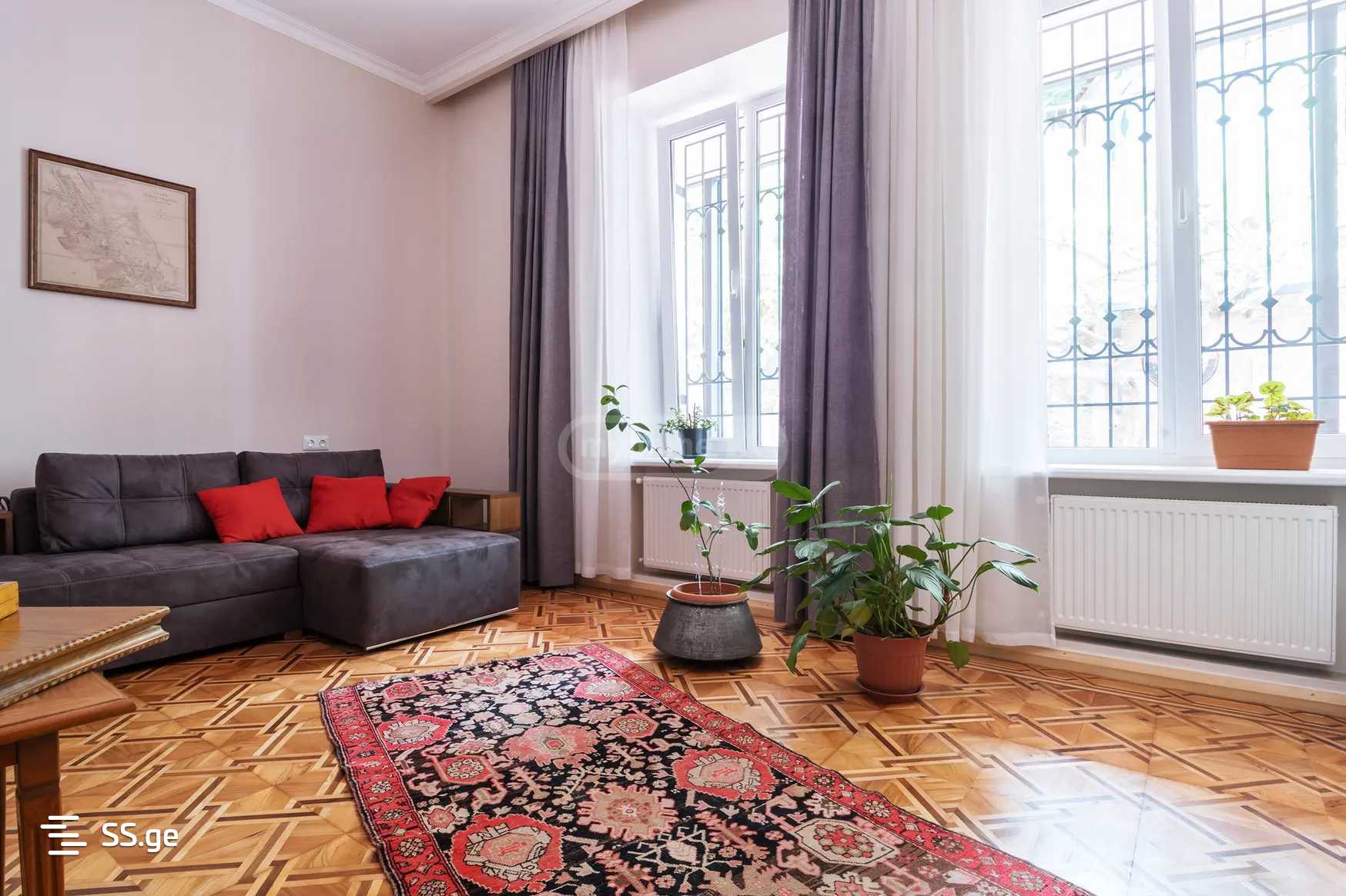 gergeti st. - 3 rooms