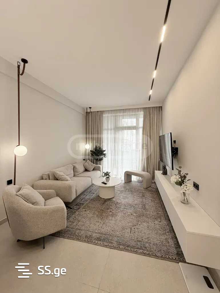 sairme st. - 3 rooms