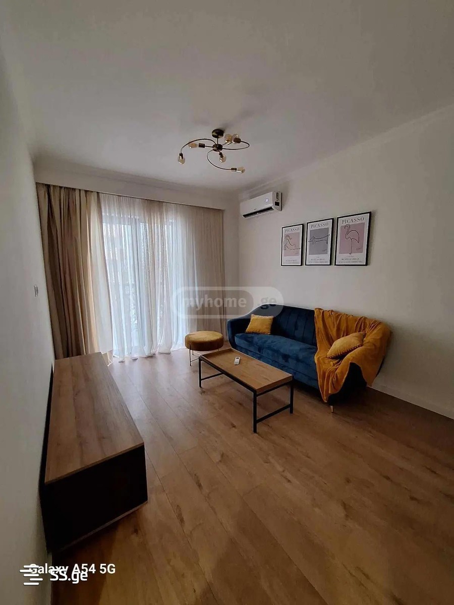 Marshal Archil Gelovani Ave. - 2 rooms