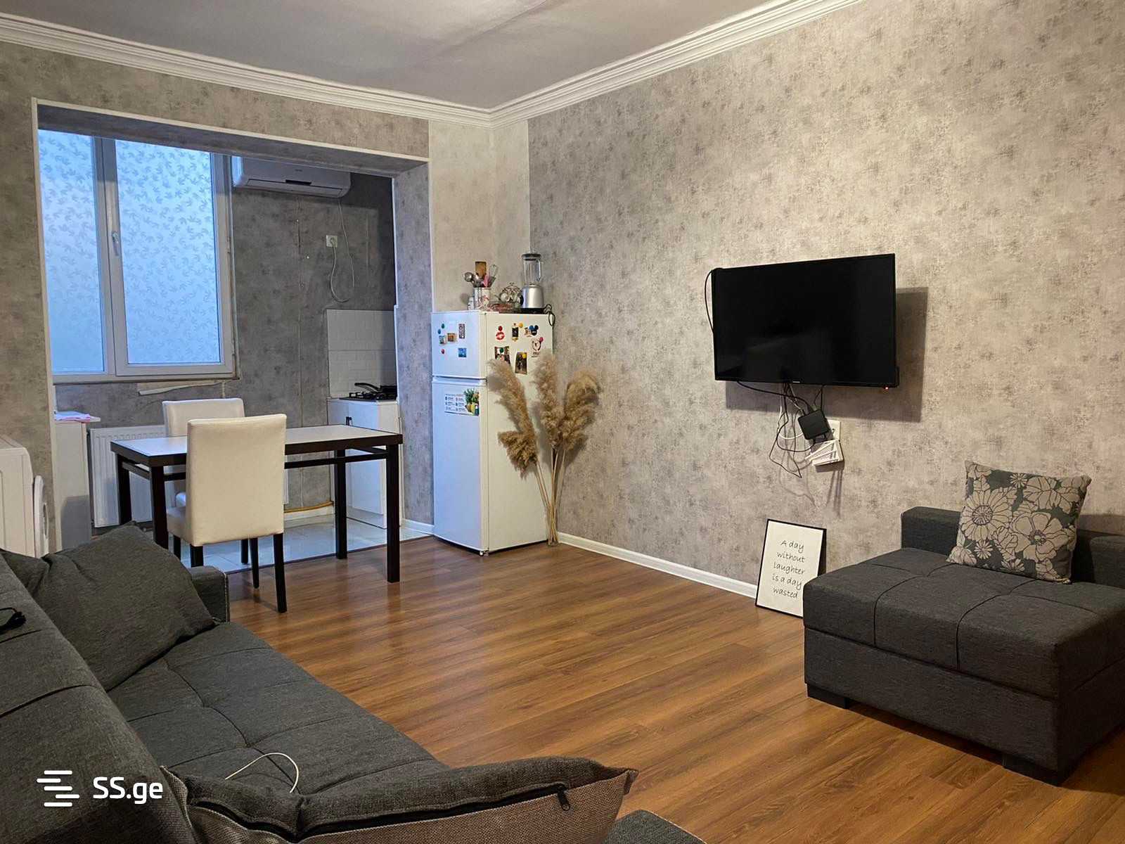 a.wereTlis avenue - 2 rooms