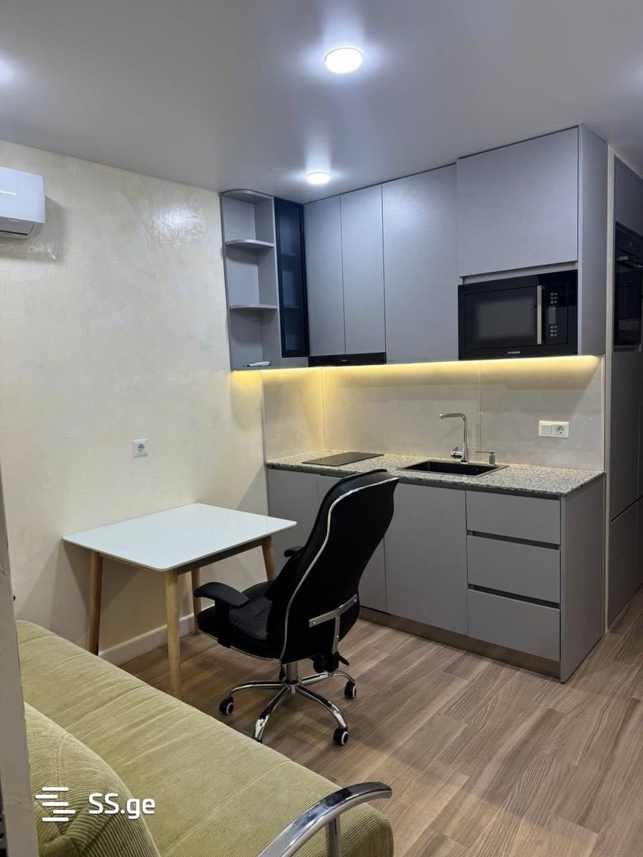 R. Nizharadze st. 20 - 2 rooms