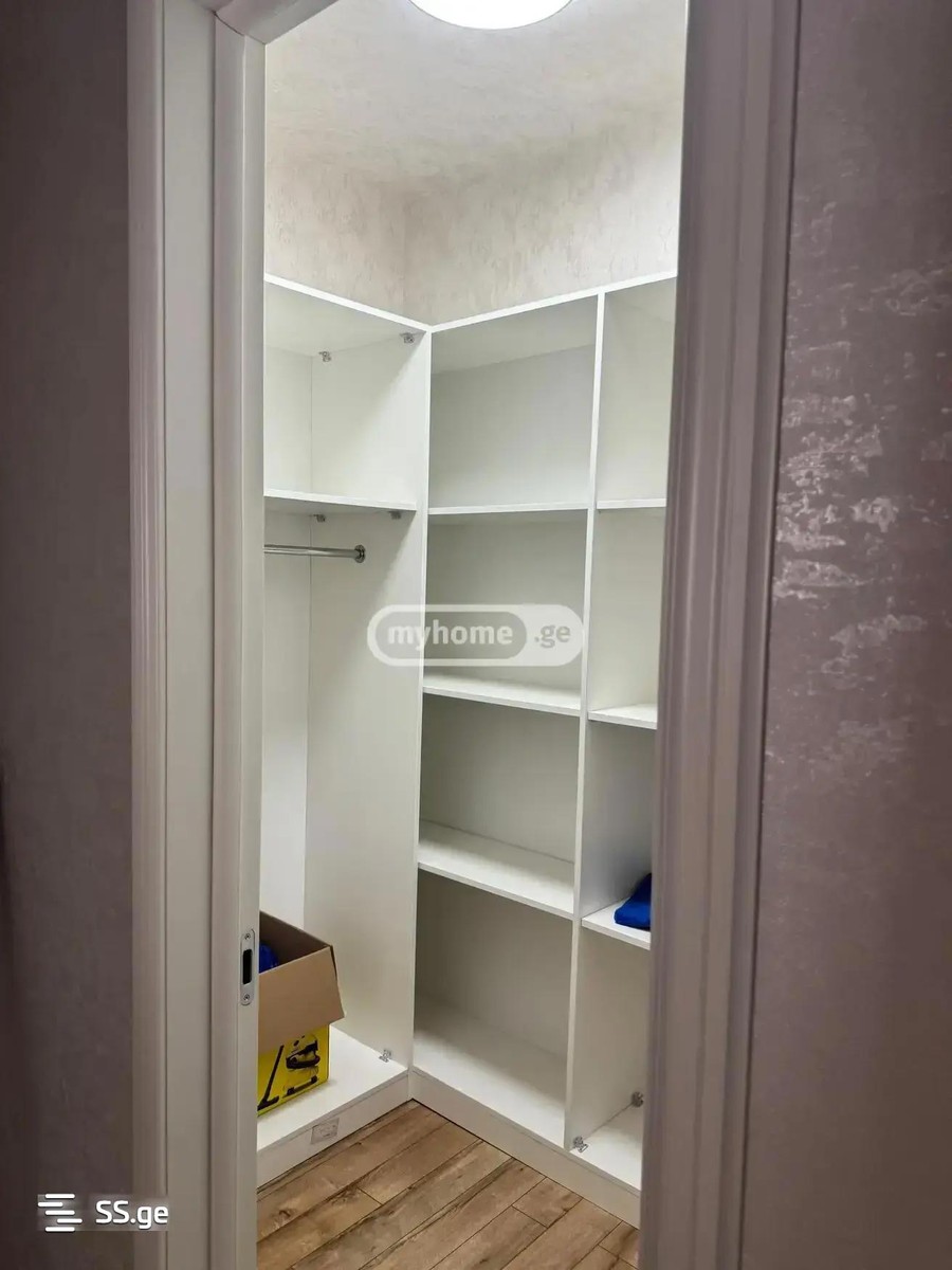 Marshal Archil Gelovani Ave. - 3 rooms