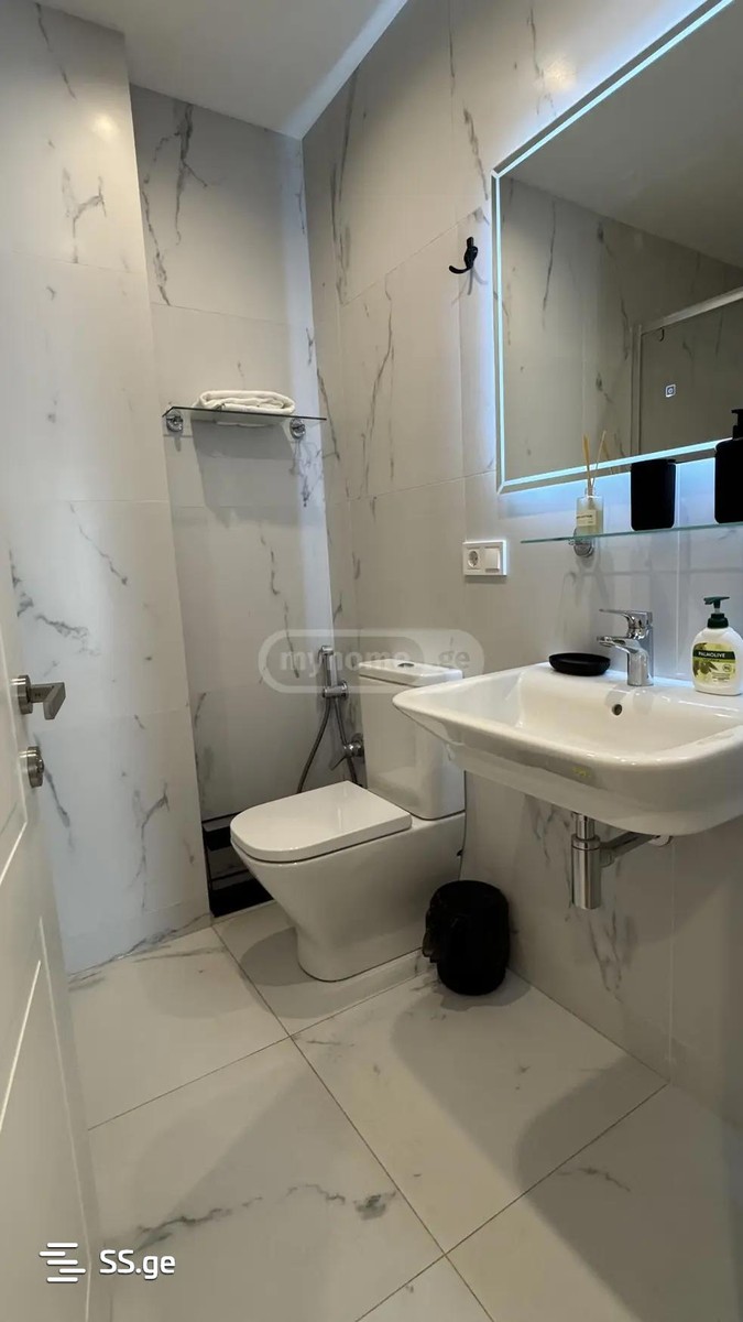 Marshal Archil Gelovani Ave. - 3 rooms