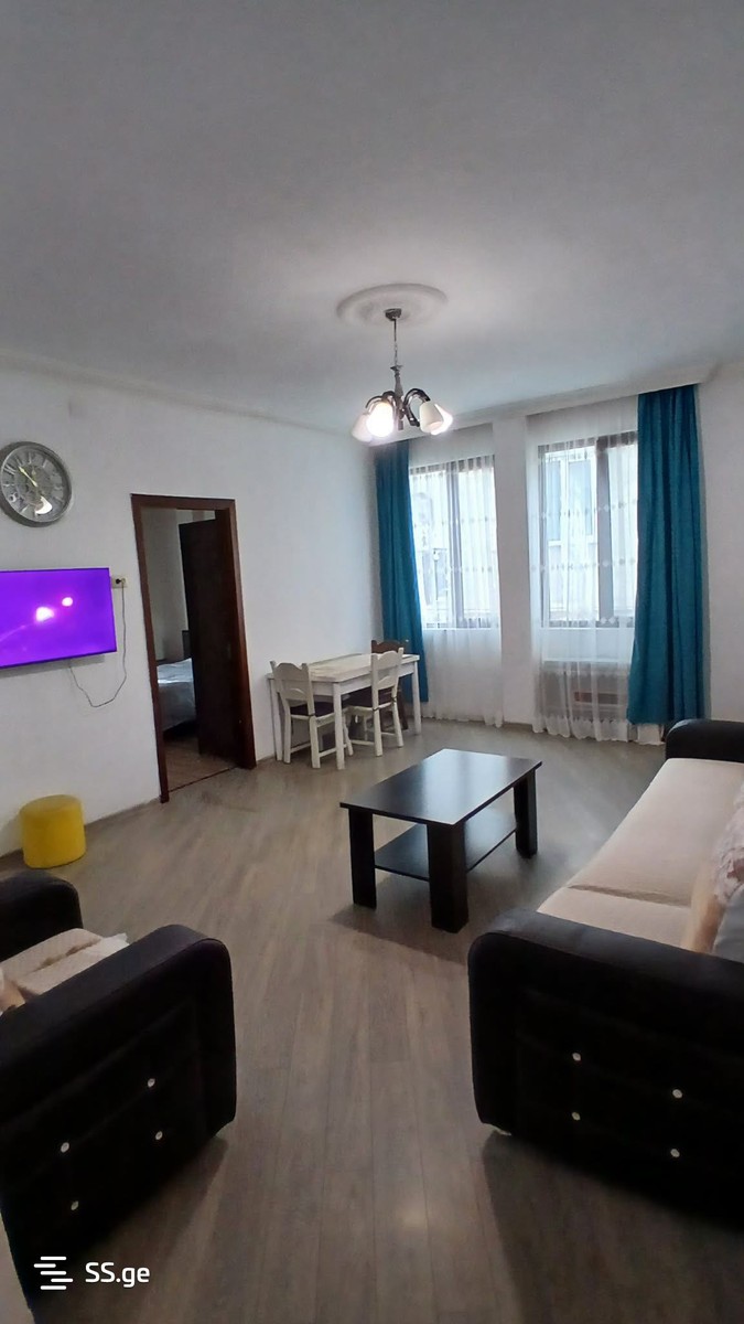 6 - 4 rooms