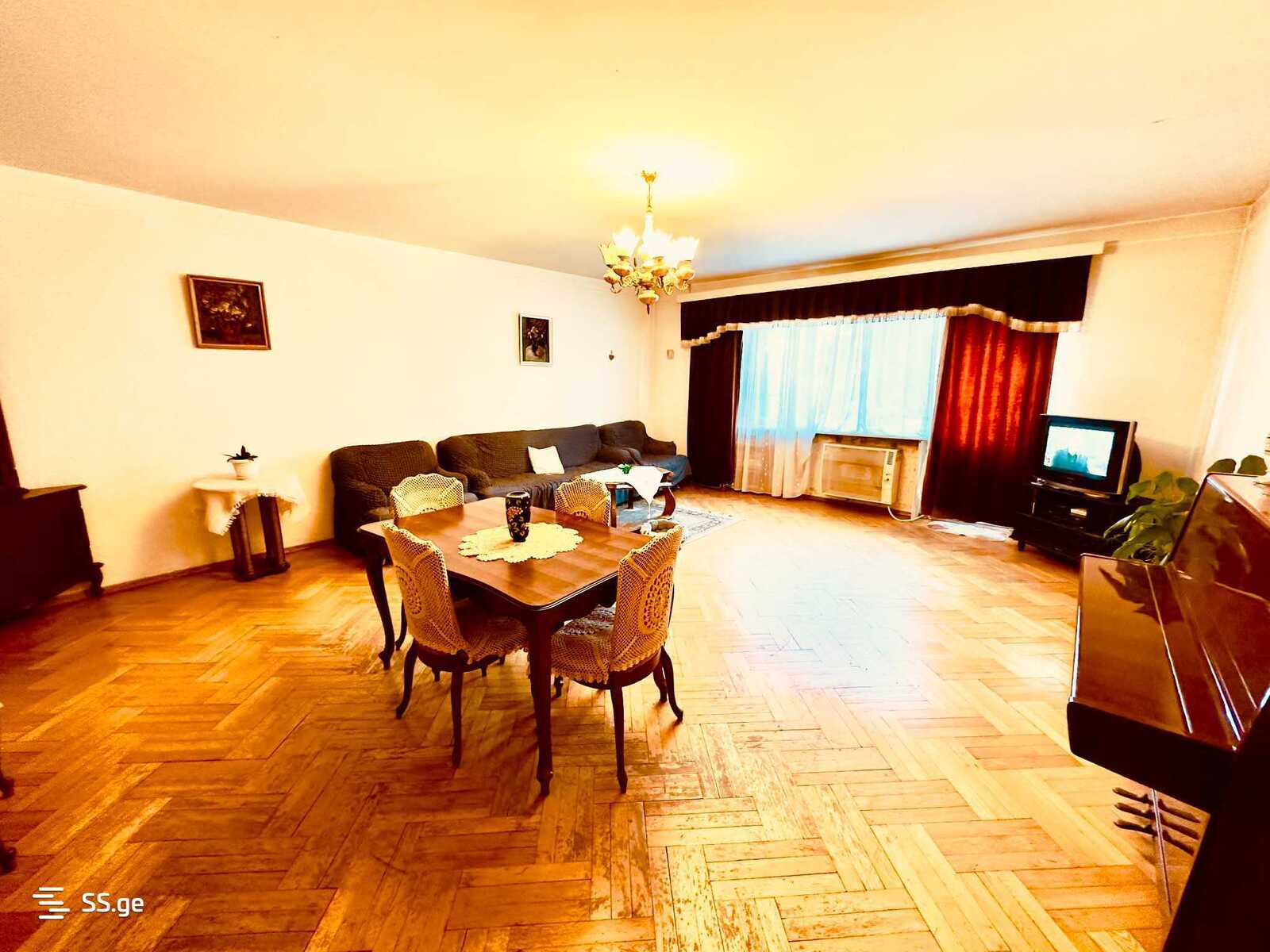 Block V - Vazha-Pshavela - 4 rooms