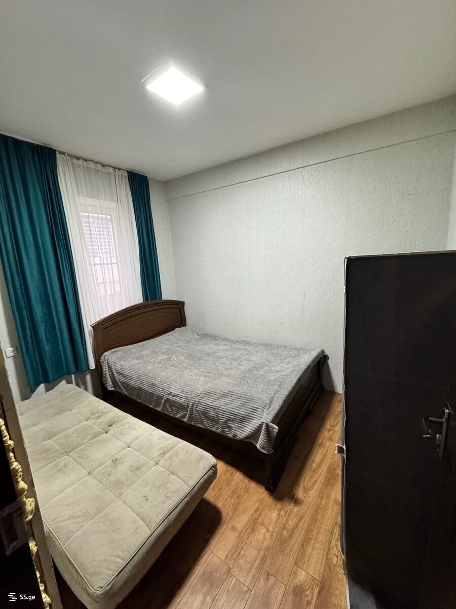 cinamdzgrishvili st. 98 - 2 rooms