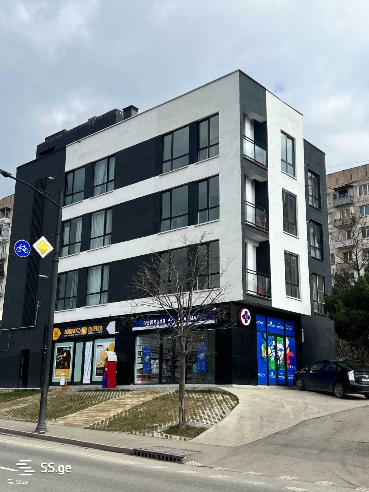 i. vekua st. 157 - 2 rooms