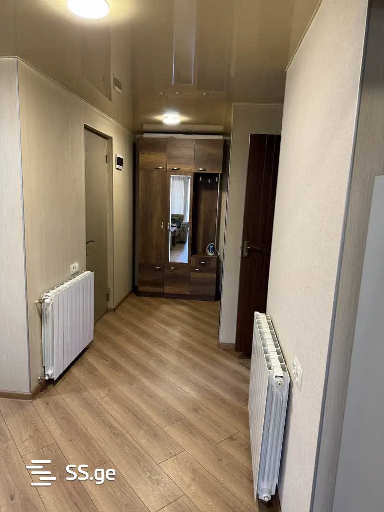 Asi atasi mocame st. - 3 rooms