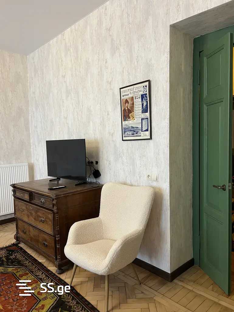 al. chavchavadze - 2 rooms