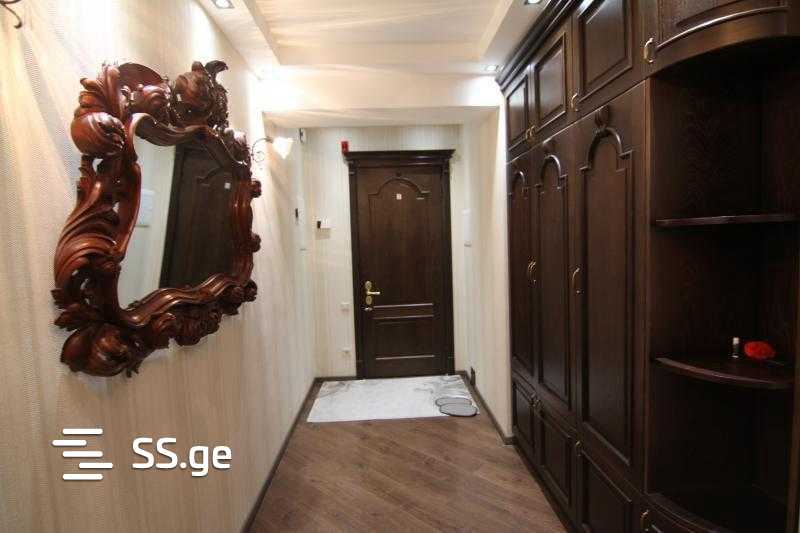 bochormi st. 18 - 4 rooms