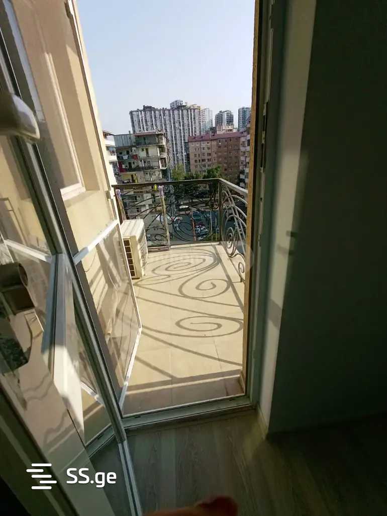 Sh. Rustaveli Ave. 0 - 2 rooms