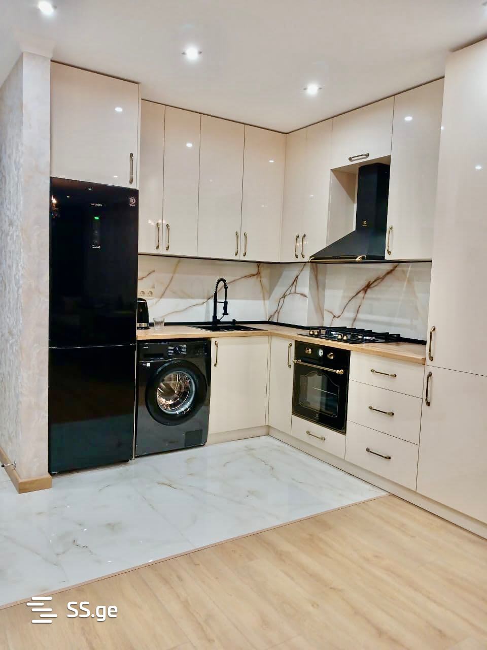 Квартира parnavaz mepe avenue 1