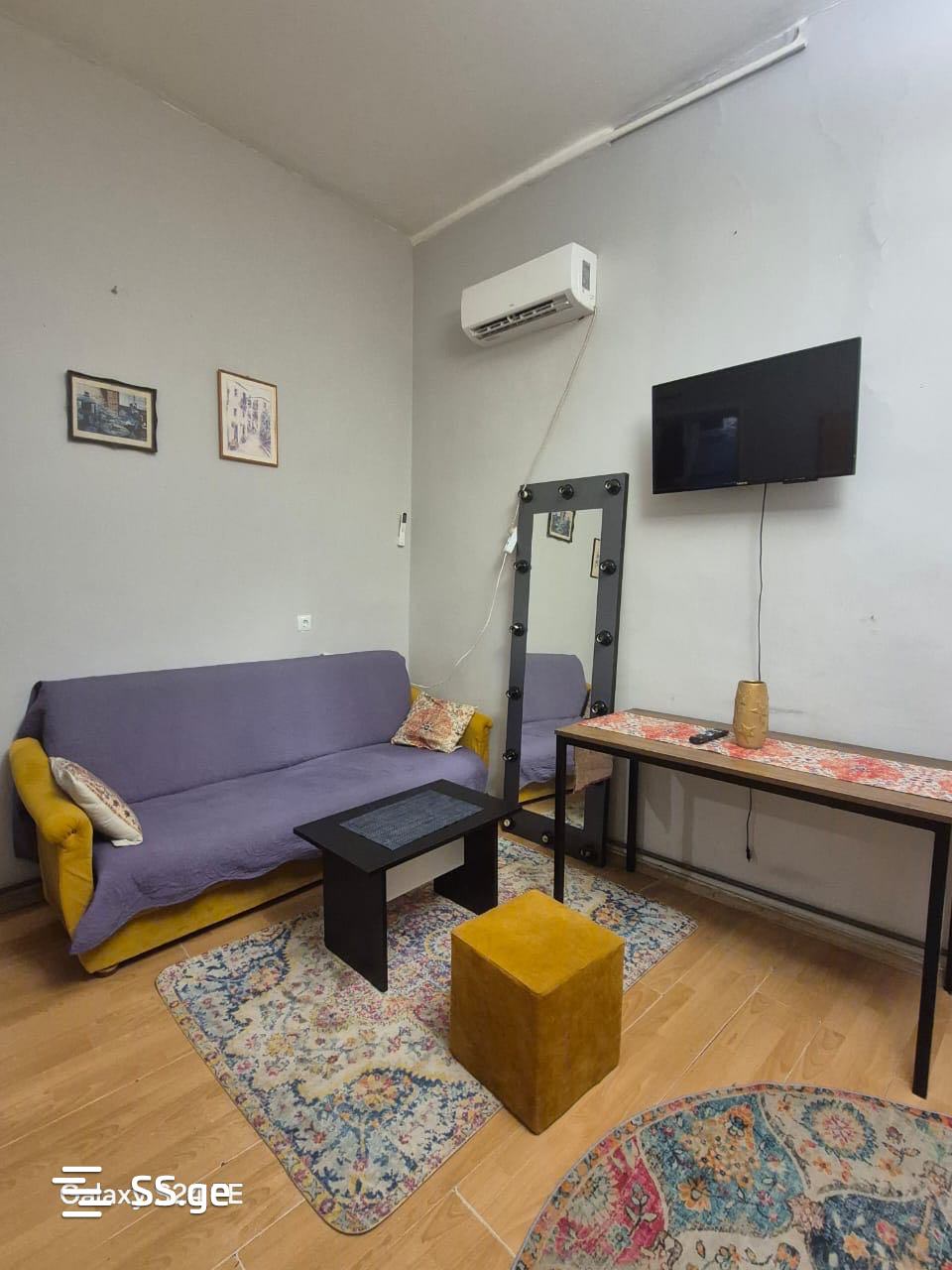 Квартира cinamdzgrishvili st. 98