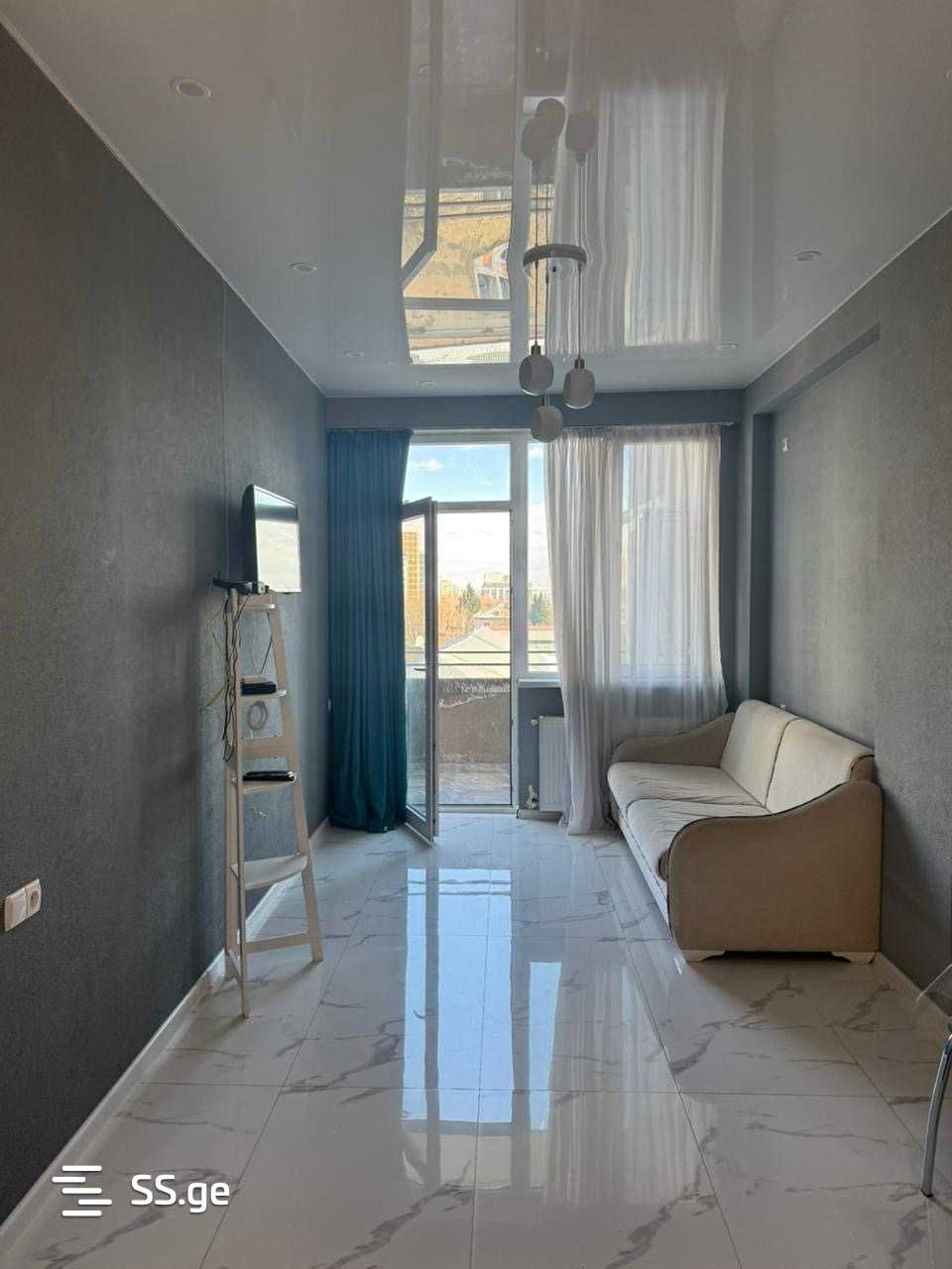 Квартира kaloubani st.