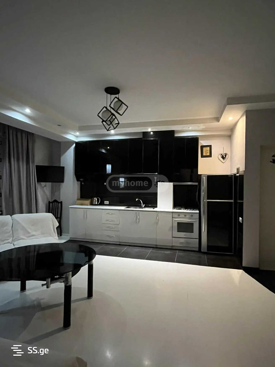 Politkovskaya St (jikia st.) - 3 rooms