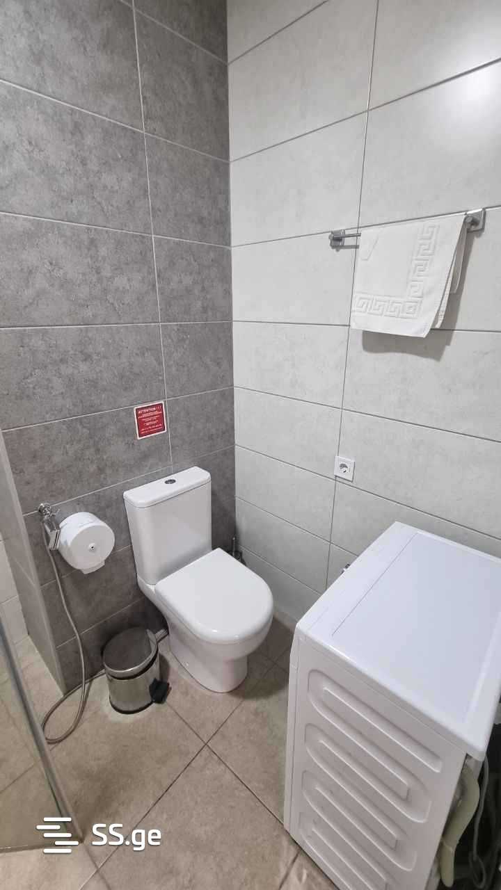 Lech and Maria Kaczynski street 5 - 3 rooms