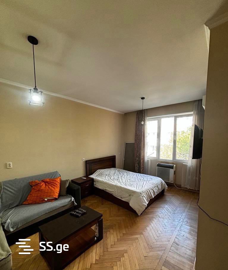 Квартира t. tabidze st. 39