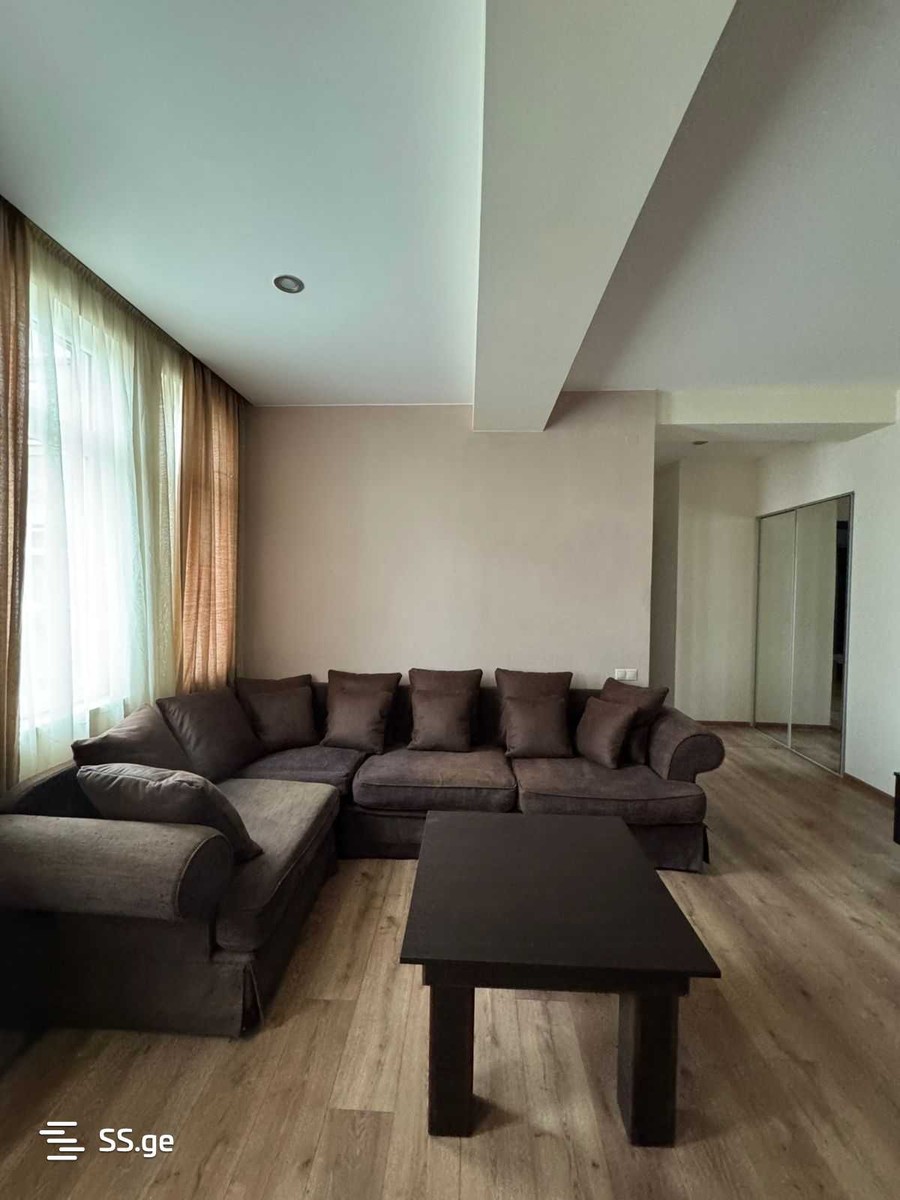 panaskerteli st. - 3 rooms