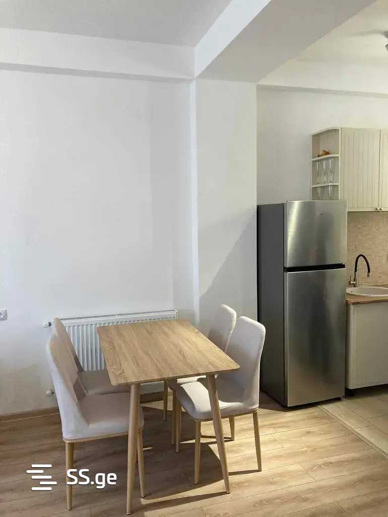 Vepkhistkaosnis st. - 2 rooms