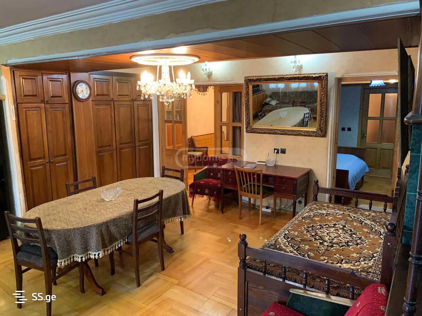 d. gamrekeli st. - 4 rooms