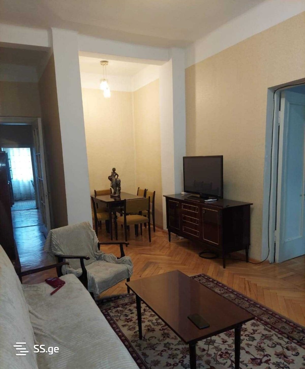 Taktakishvili St - 3 rooms