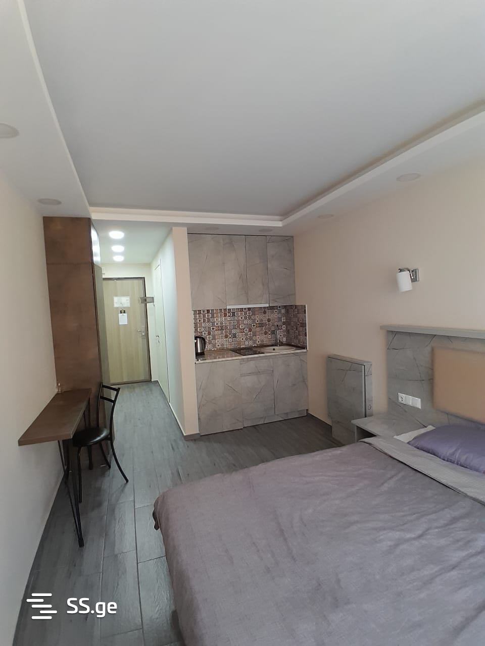 R. Nizharadze st. 18 - 1 rooms
