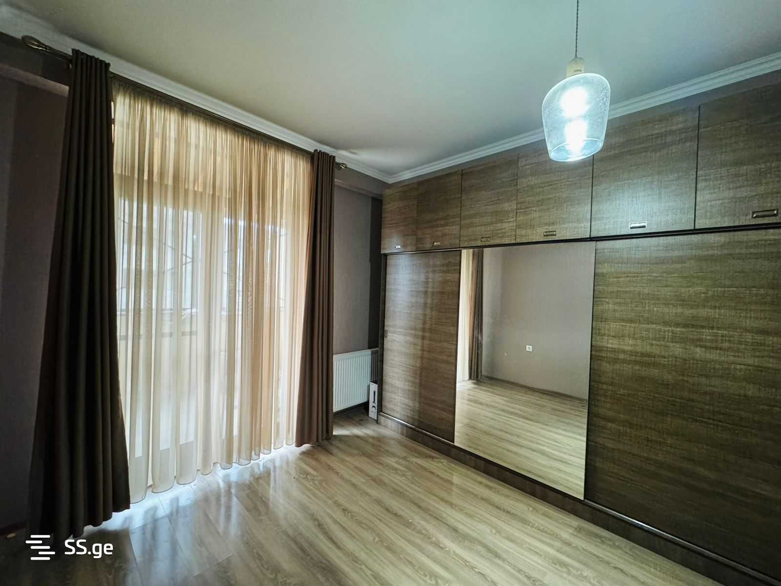 Guramishvili ave (Nadzaladevi) 8 - 3 rooms