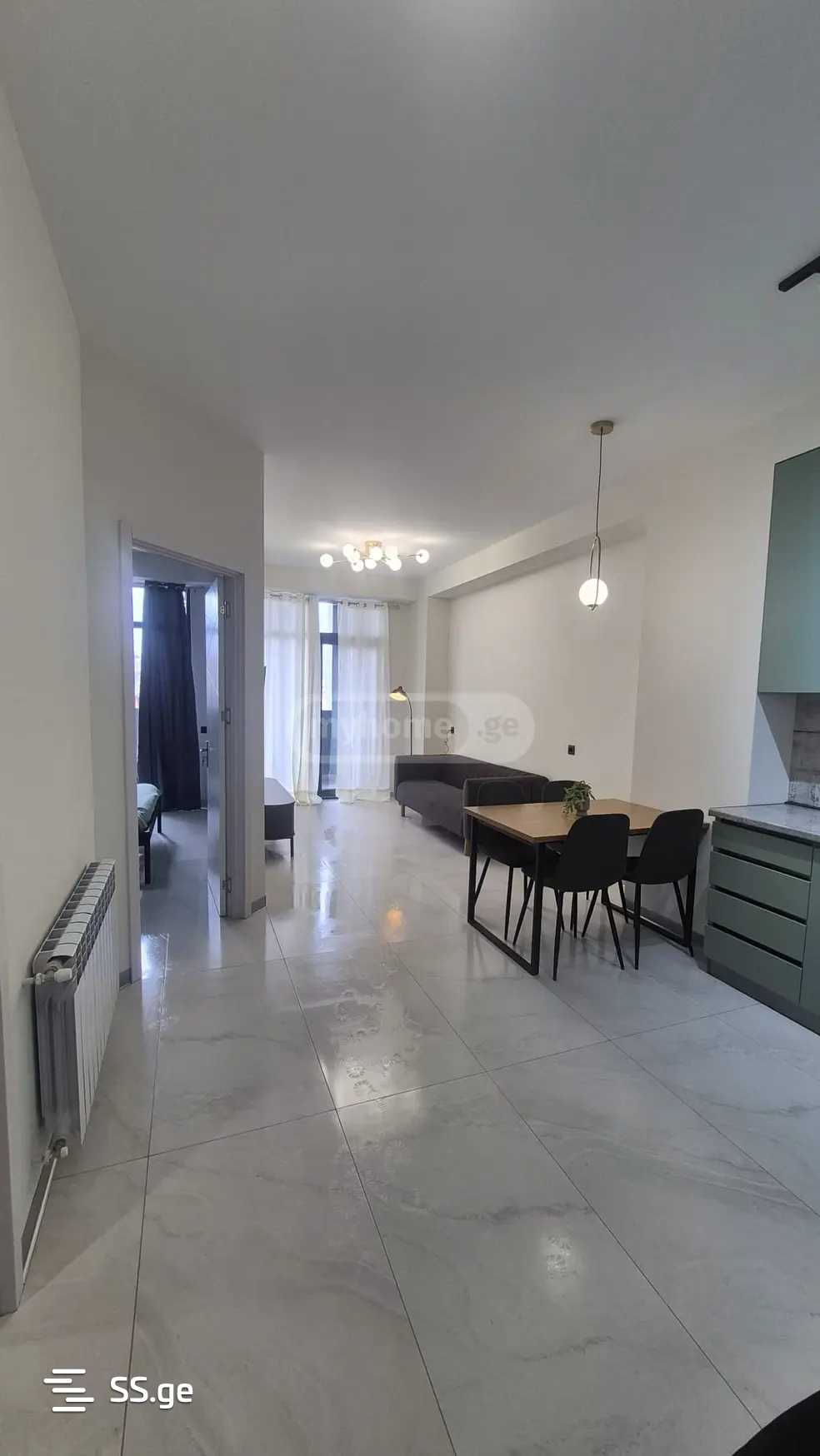 lertsami st. 5 - 2 rooms