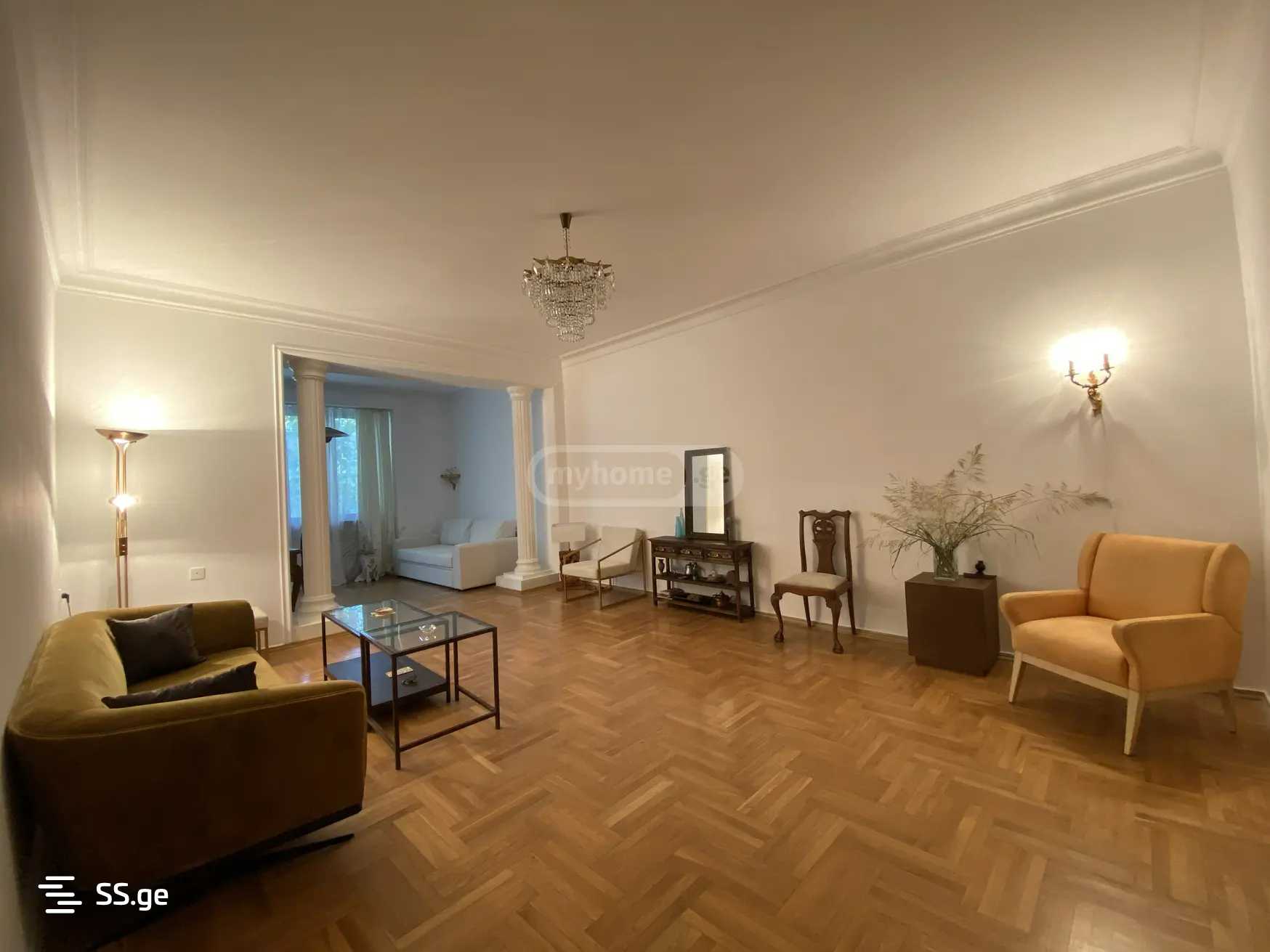 Квартира s. chiaureli st.