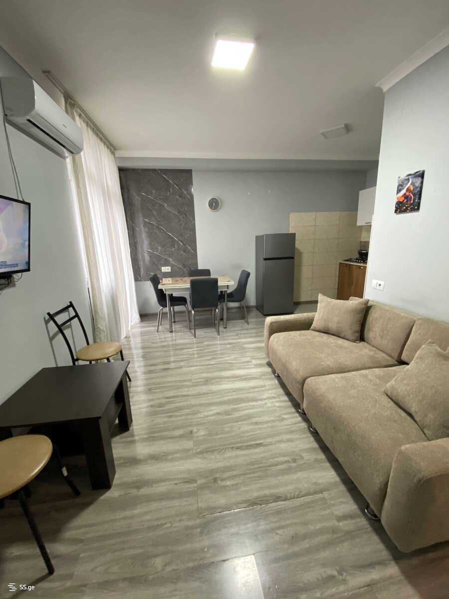 Квартира Berta Fon Zutneri st. 9