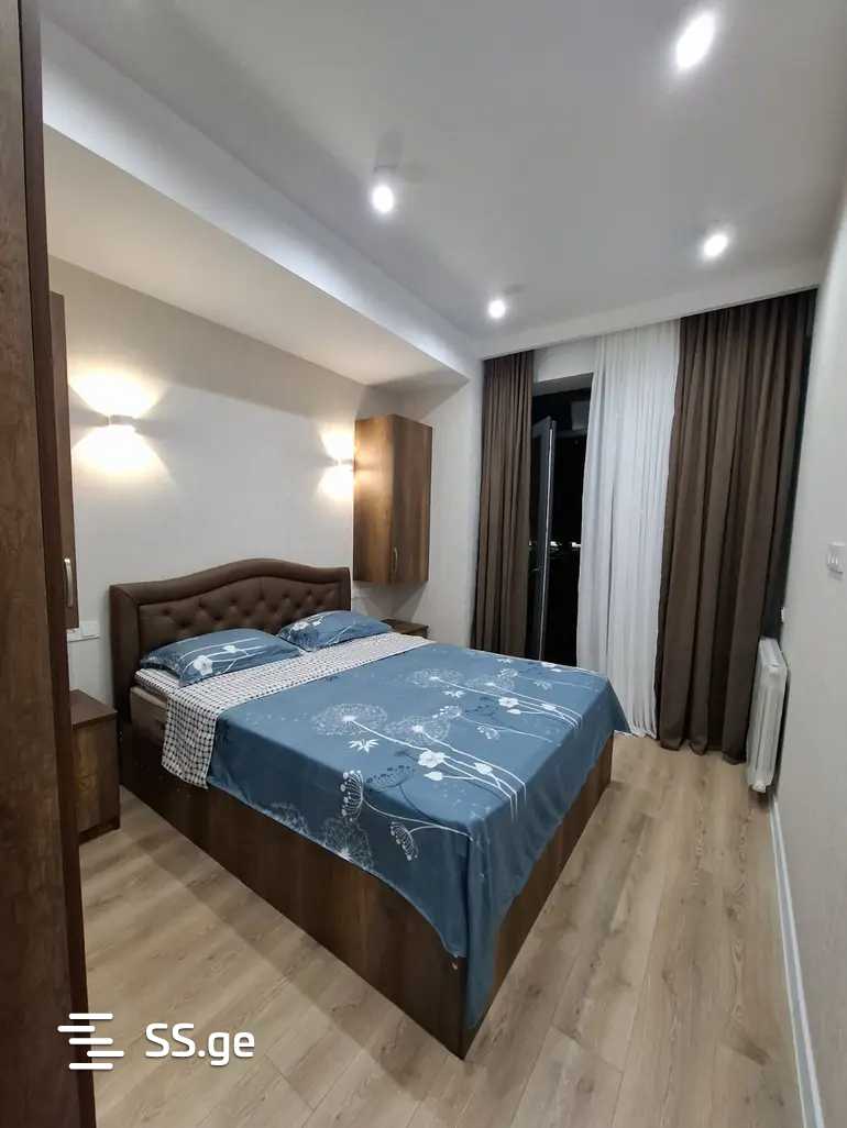 tarieli st. 1 - 2 rooms