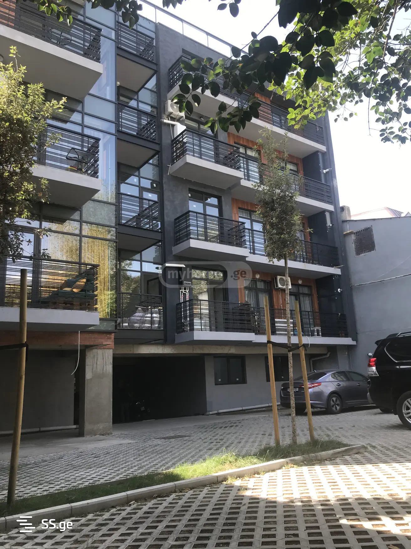 Квартира ninoshvili st.