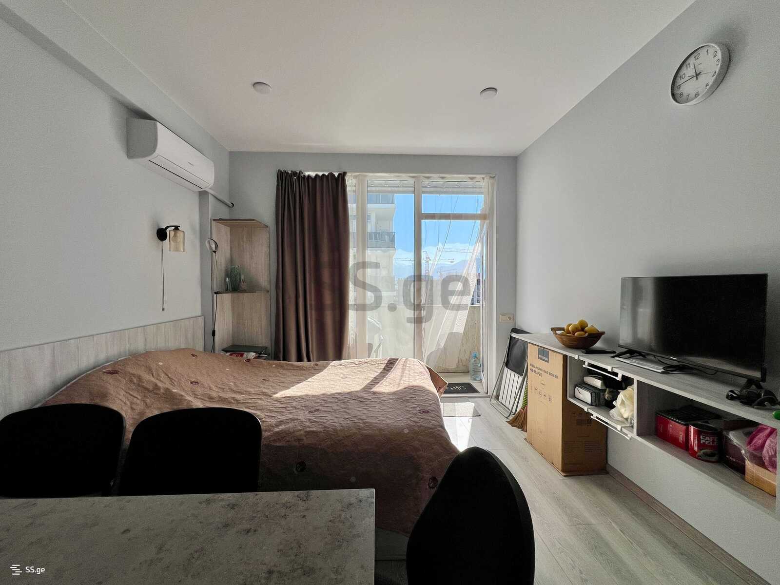 R. Nizharadze st. 9 - 1 rooms