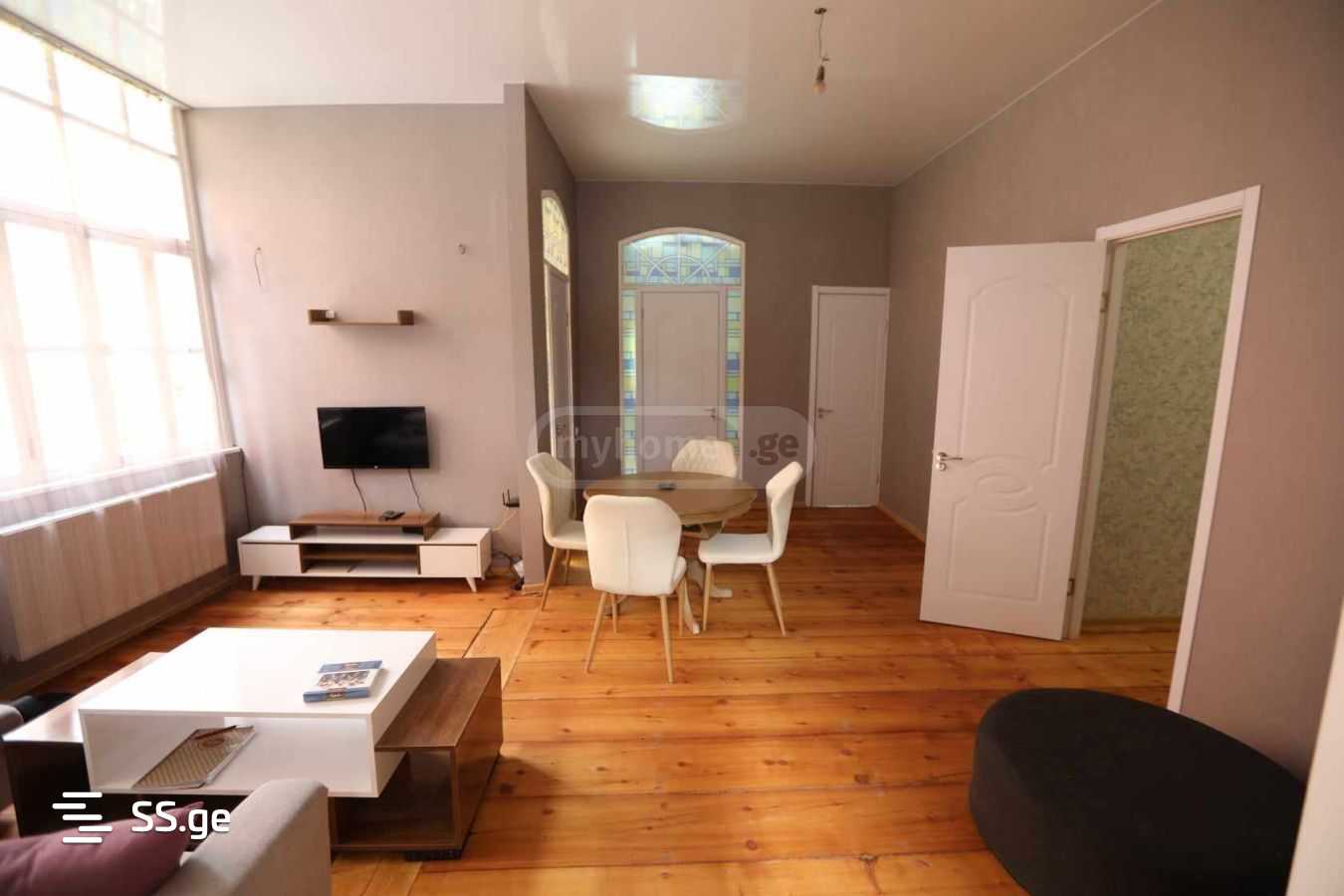 Квартира zaarbruken square