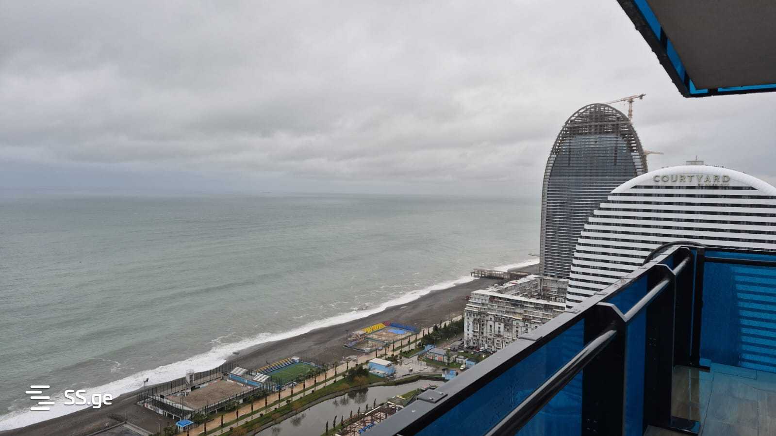 Khimshiashvili st. 7 - 3 rooms